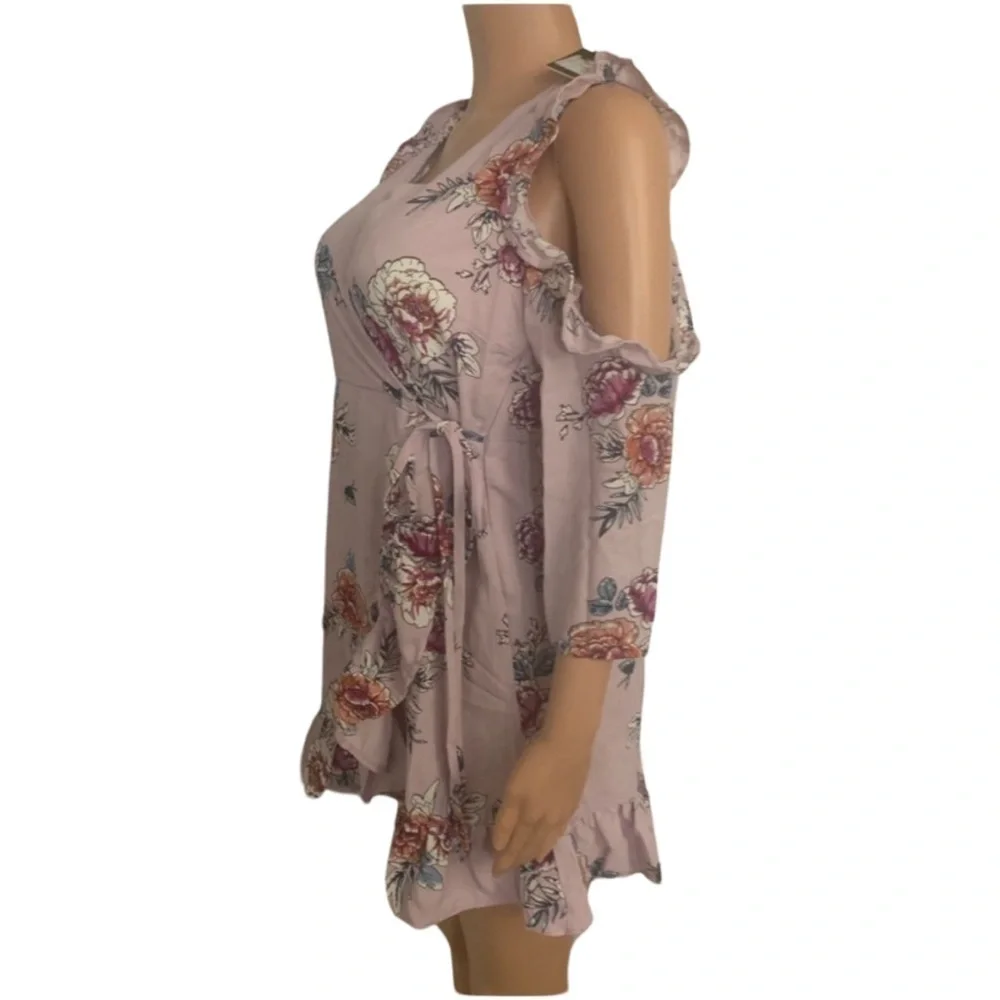 Romeo & Juliet Couture Y2K Coquette Pink Floral Cold Shoulder Wrap Dress